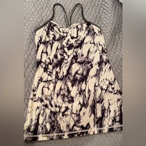 Black marble Lululemon tank!